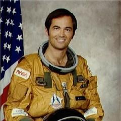 Robert Crippen quotes