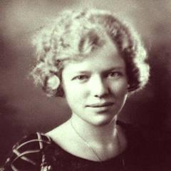 Lorine Niedecker quotes