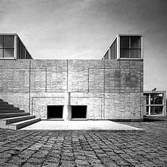 Fumihiko Maki quotes