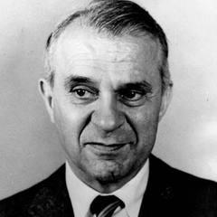 Wassily Leontief quotes