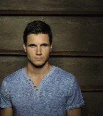 Robbie Amell quotes