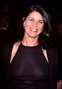 Linda Fiorentino quotes