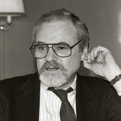 Alan J. Pakula quotes