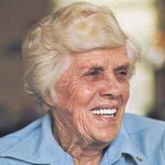 Lillian Gordy Carter quotes