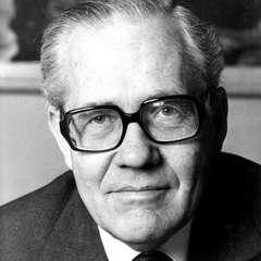 Poul Hartling quotes